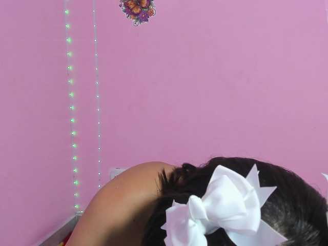 taylorlee's BongaCams show and profile