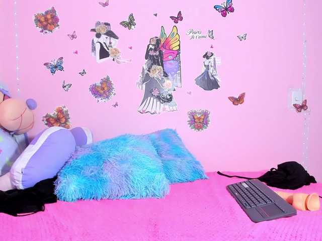 taylorlee's BongaCams show and profile