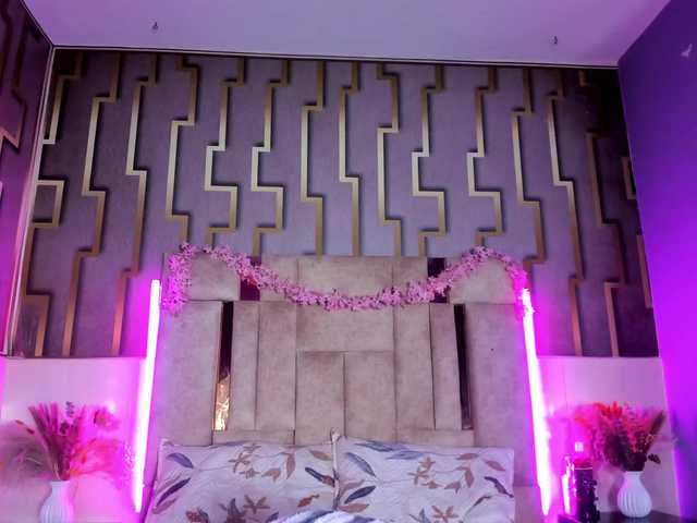 taylorlee's BongaCams show and profile