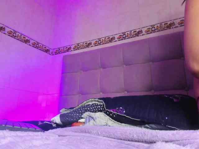 taylorlee webcam