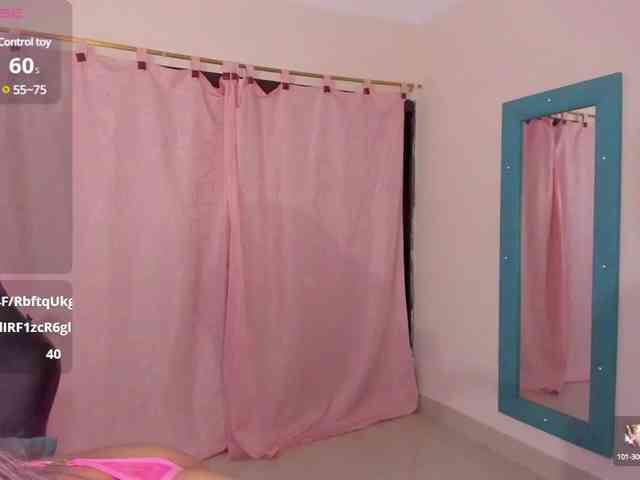 sex videochat NaylaSaadi