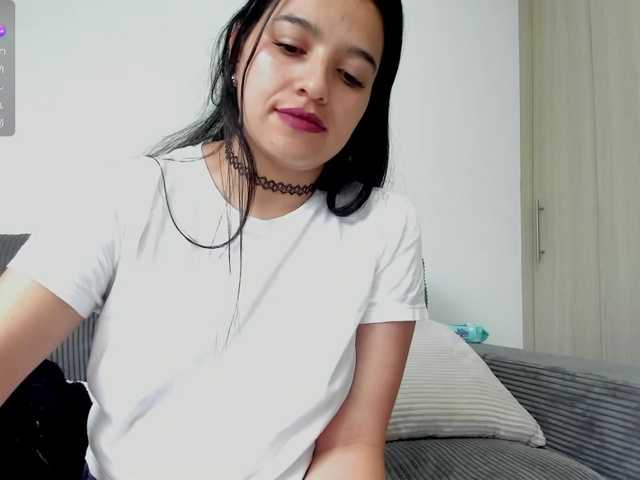 Min-Yuna's BongaCams show and profile