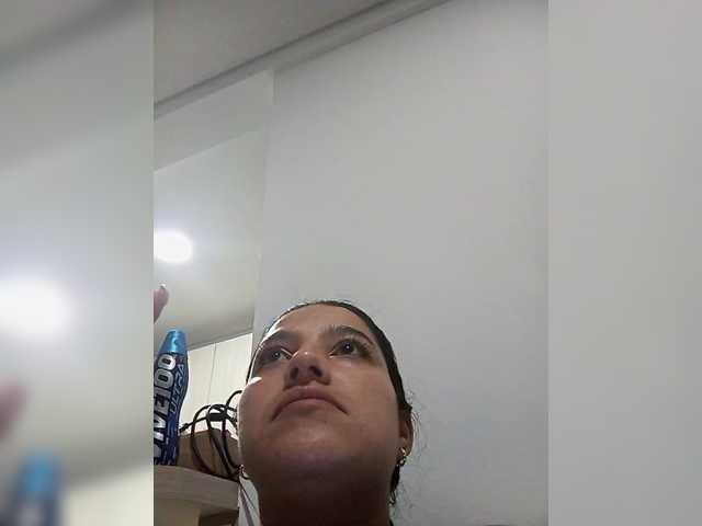 Min-Yuna's BongaCams show and profile