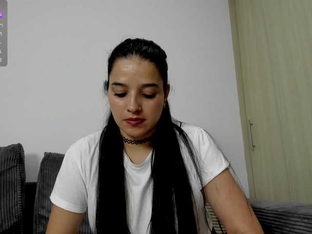 Min-Yuna's BongaCams show and profile