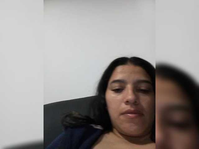 Min-Yuna's BongaCams show and profile