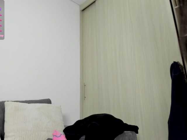 Min-Yuna's BongaCams show and profile