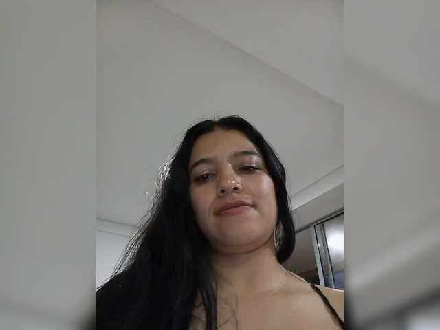 Min-Yuna's BongaCams show and profile