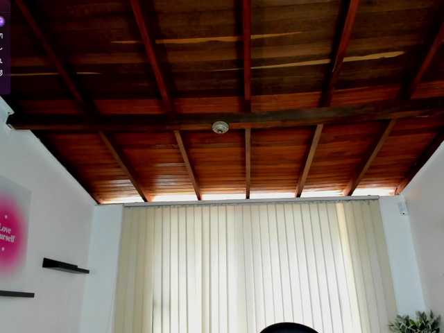 Min-Yuna's BongaCams show and profile