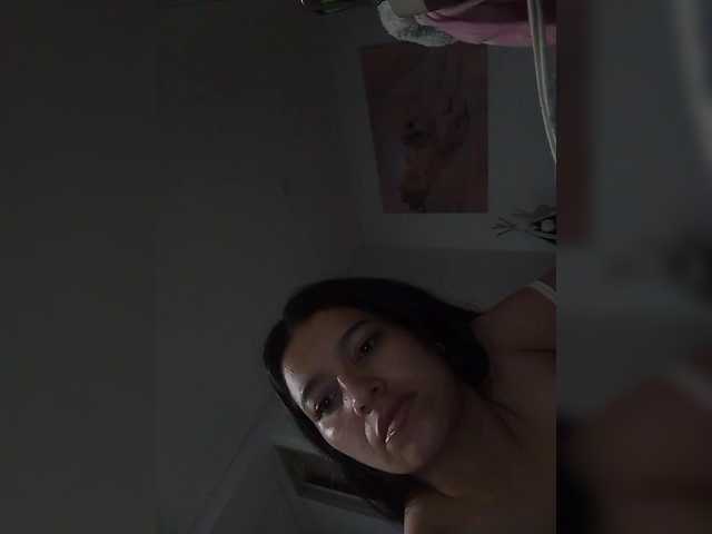 Min-Yuna's BongaCams show and profile