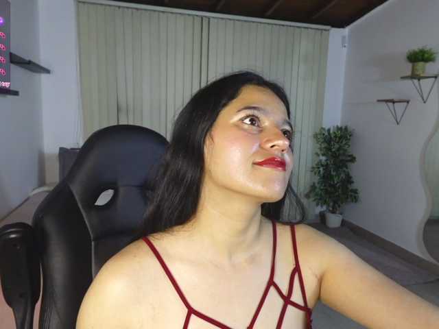 Min-Yuna's BongaCams show and profile