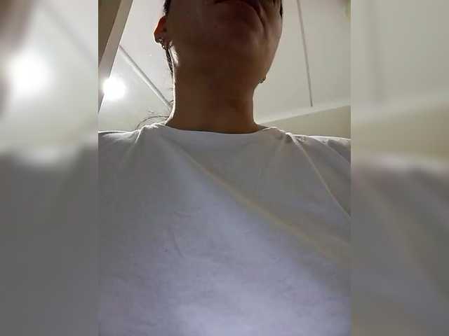 Min-Yuna's BongaCams show and profile