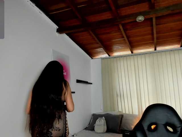 Min-Yuna's BongaCams show and profile