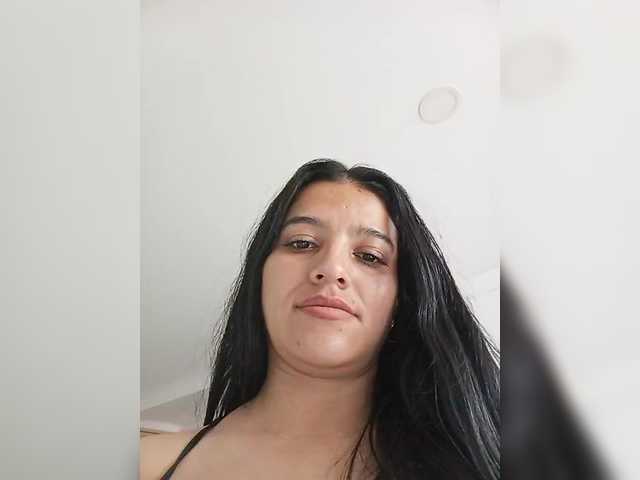 Min-Yuna's BongaCams show and profile