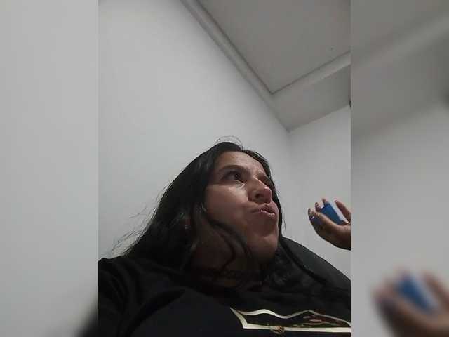 Min-Yuna's BongaCams show and profile