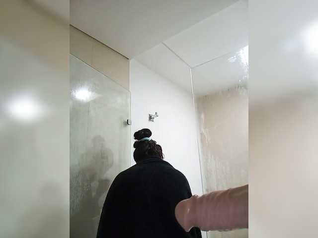 Min-Yuna's BongaCams show and profile