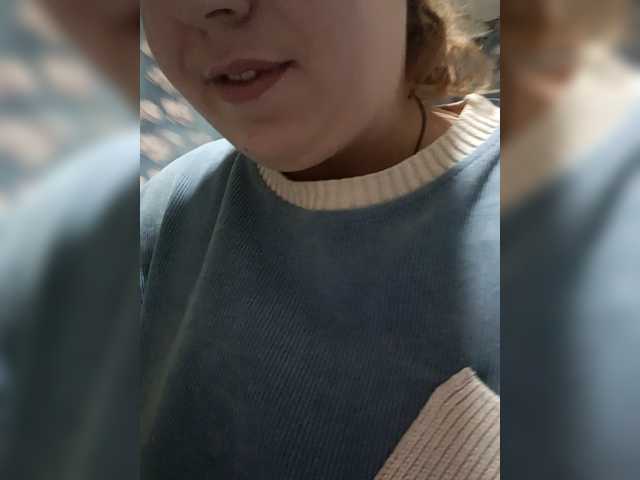 Malaya11's BongaCams show and profile