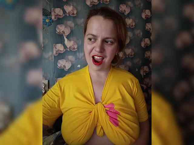 kiska-lenusya736392973 webcam