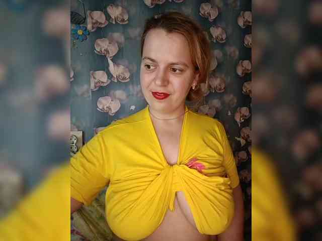 kiska-lenusya736392973 webcam