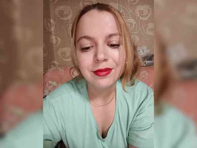 KrasotkaLena7447098 webcam