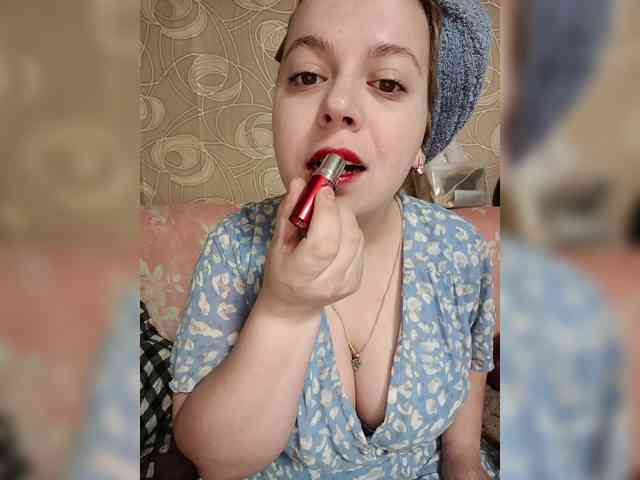 KrasotkaLena7447098 webcam