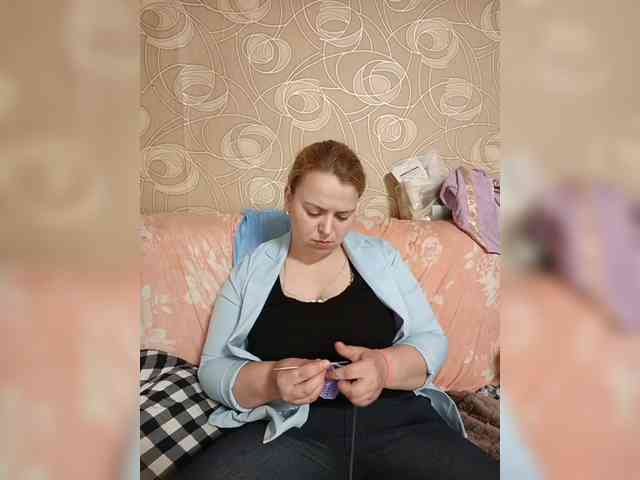 KrasotkaLena7447098 webcam