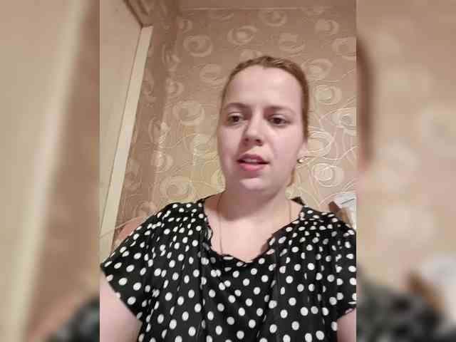 KrasotkaLena7447098 webcam