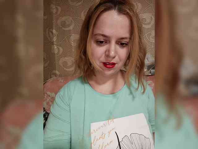 KrasotkaLena7447098 webcam