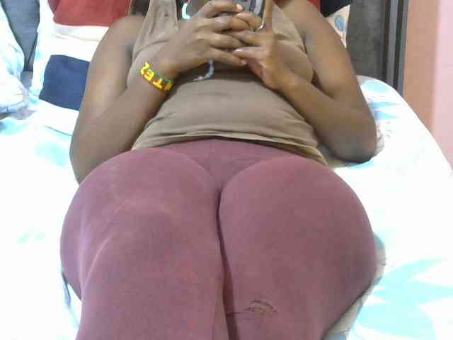 Winnie112 webcam