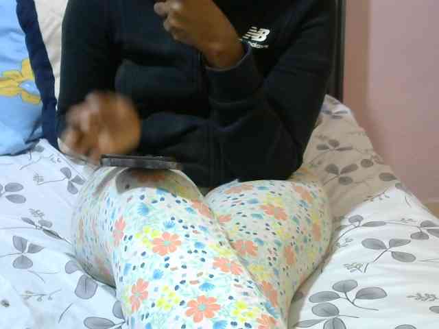 Winnie112 webcam