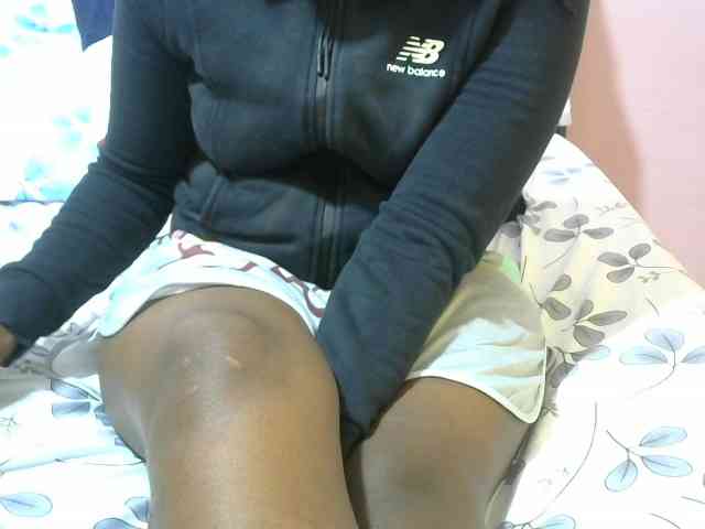 Winnie112 webcam
