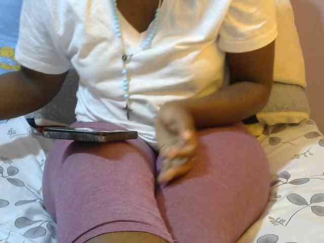 Winnie112 webcam