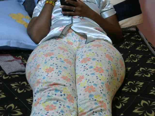 Winnie112 webcam
