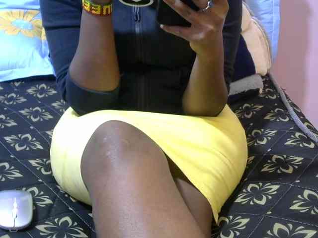 Winnie112 webcam