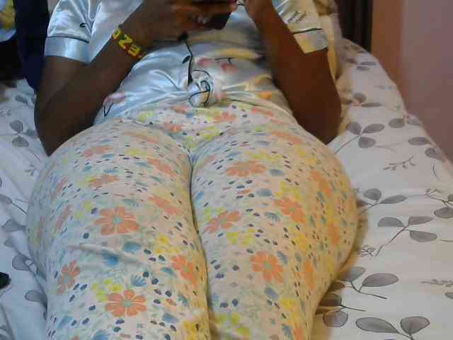 Winnie112 webcam