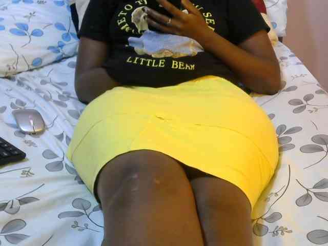 Winnie112 webcam