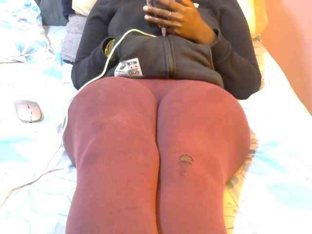 Winnie112 webcam