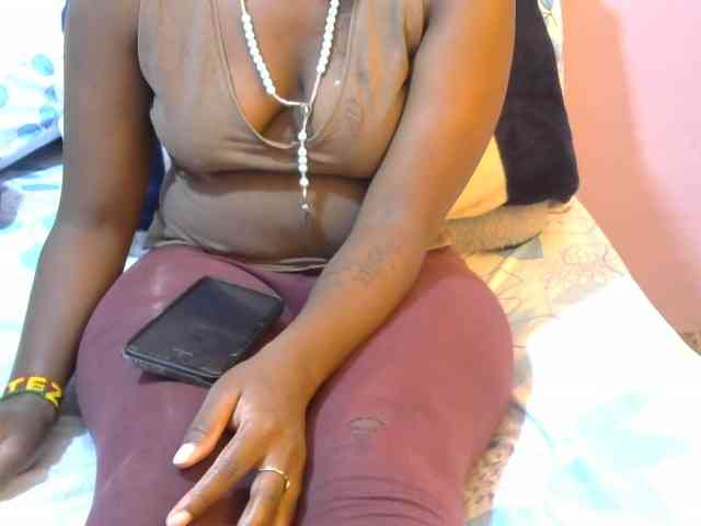 Winnie112 webcam