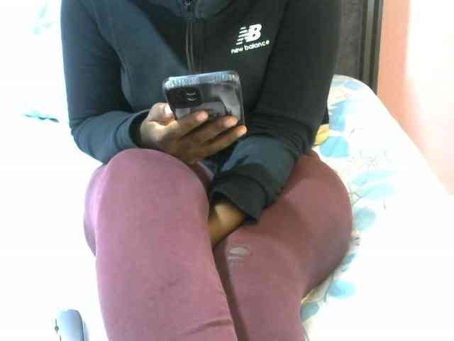Winnie112 webcam