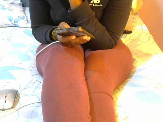 Winnie112 webcam