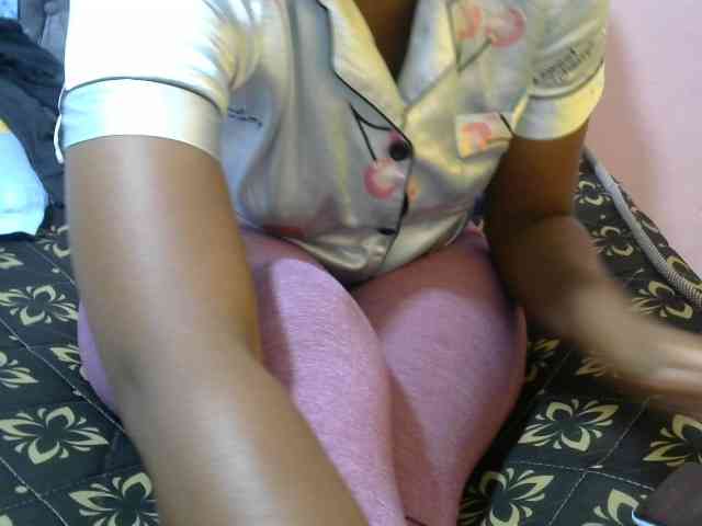 Winnie112 webcam