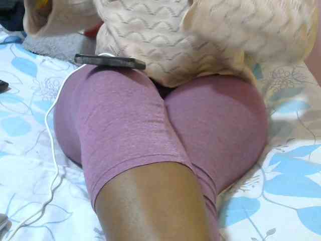 Winnie112 webcam