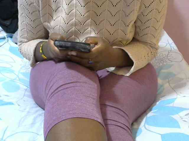 Winnie112 webcam