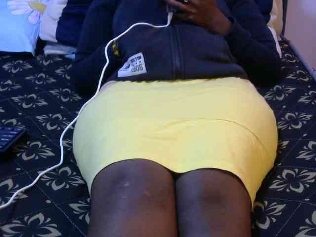 Winnie112 webcam