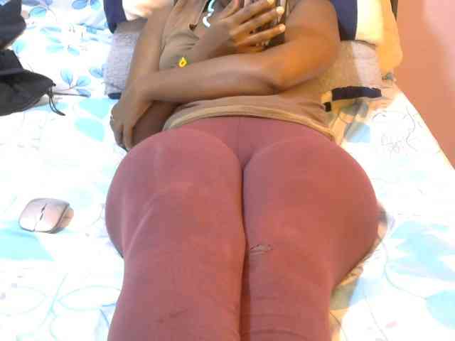 Winnie112 webcam