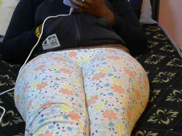 Winnie112 webcam