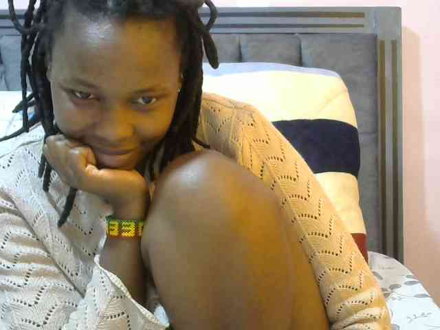 Winnie112 webcam