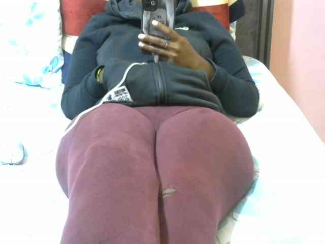 Winnie112 webcam
