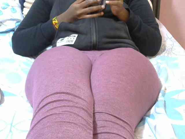 Winnie112 webcam