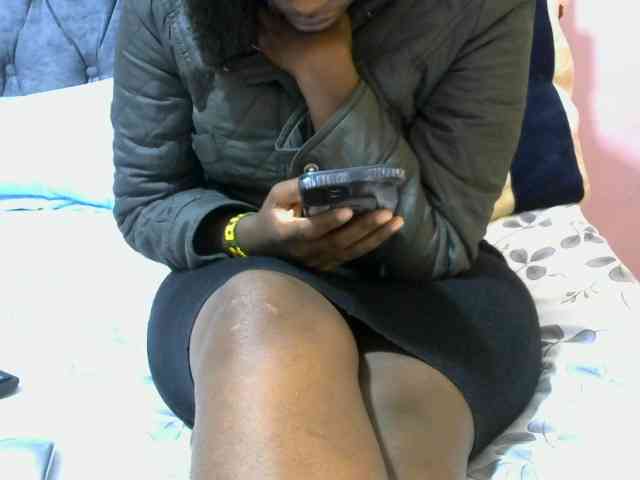 Winnie112 webcam