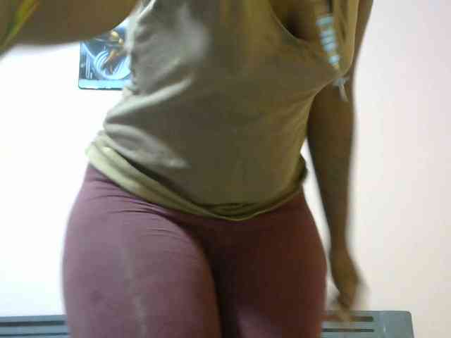 Winnie112 webcam